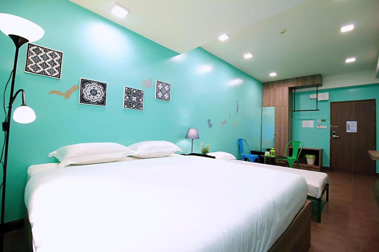 R 17 Living Hotel Bangkok Esterno foto